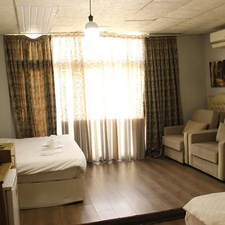 Royal Garden Hotel Apartment